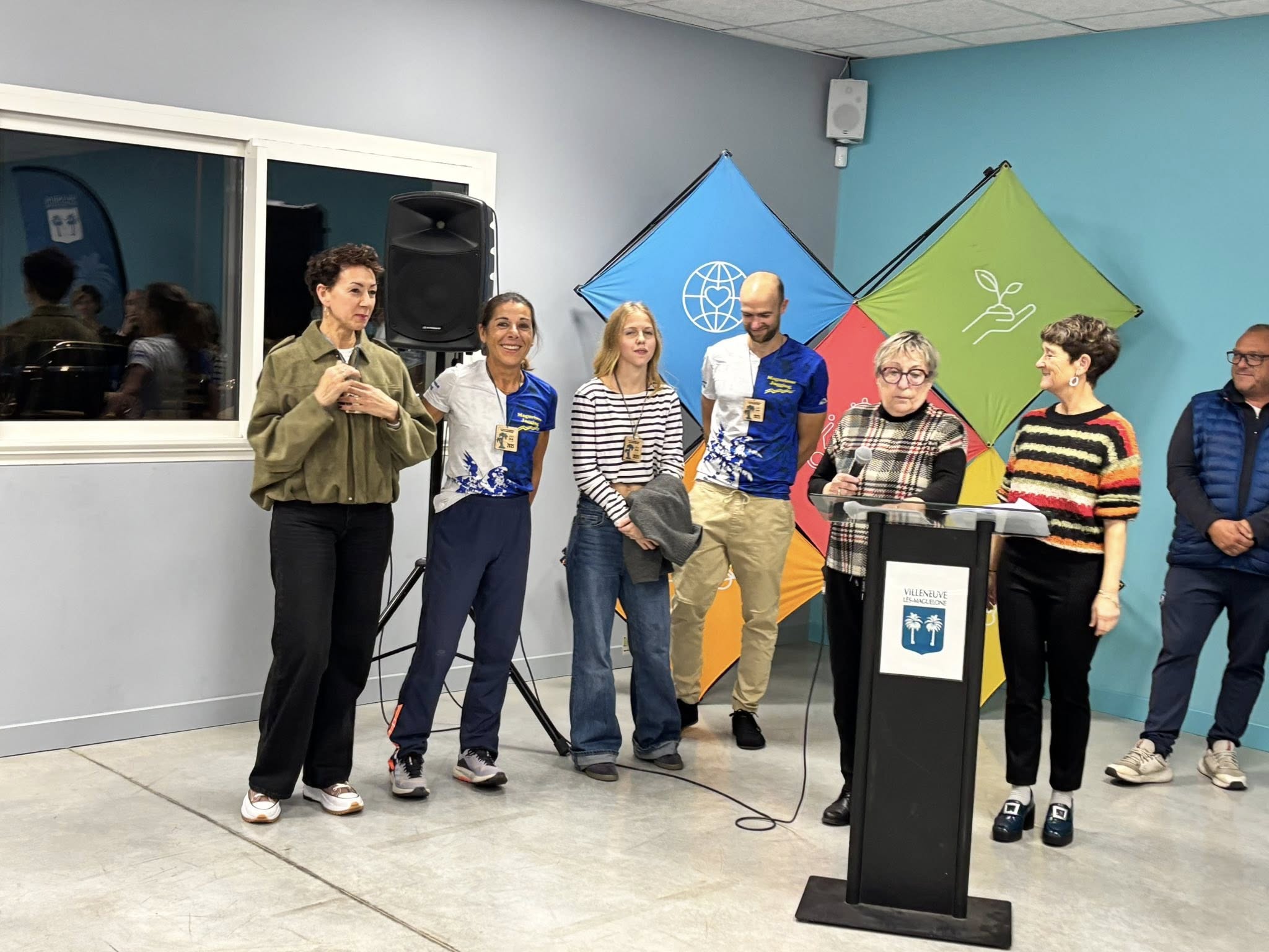 Clic droit pour options | Double-clic pour agrandir 1.jpg